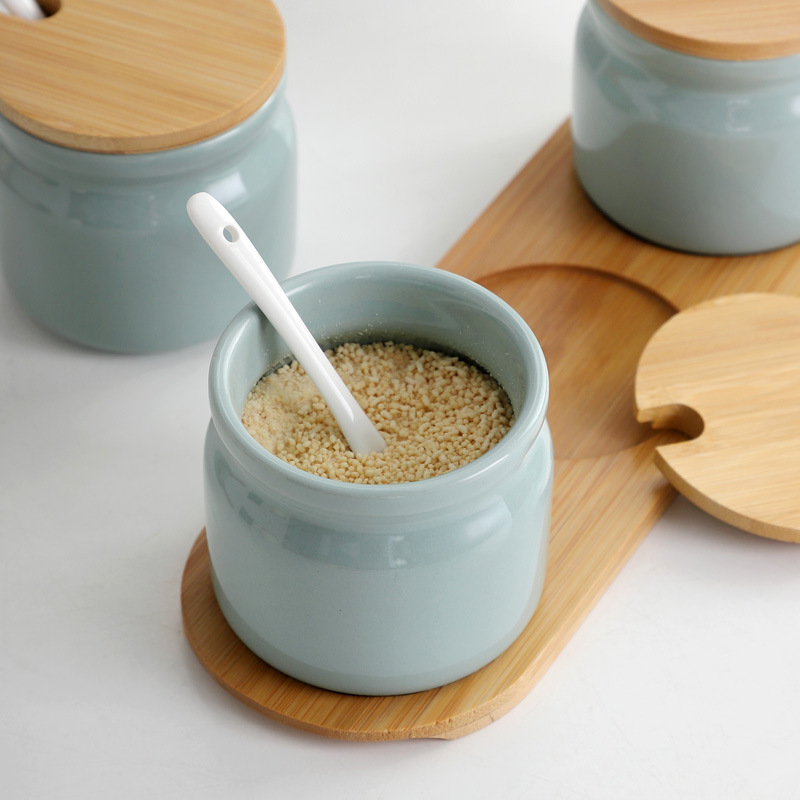 Ceramic Spices Storage Jar With Cover